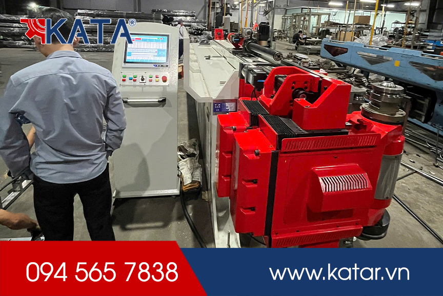 MÁY UỐN ỐNG DW32 CNC-11A-4S-T – GIẢI PHÁP UỐN ỐNG CNC ĐA TRỤC CHO SẢN XUẤT CÔNG NGHIỆP HIỆN ĐẠI